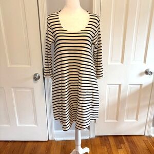 Plume and Thread Womens Sz 2 Medium Dress Cream Navy Blue Striped Made USA NEW